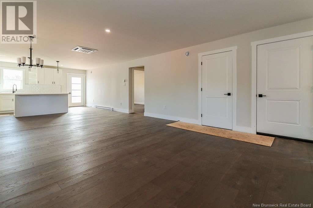 15 BELLBOTTOM WAY Image 19