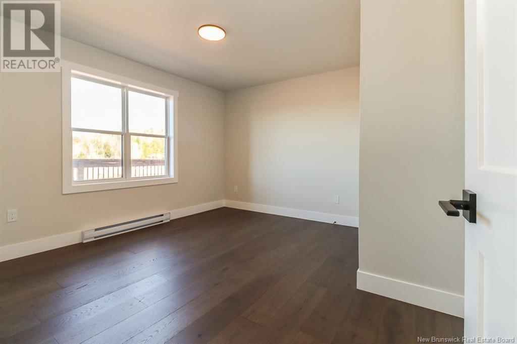 15 BELLBOTTOM WAY Image 21
