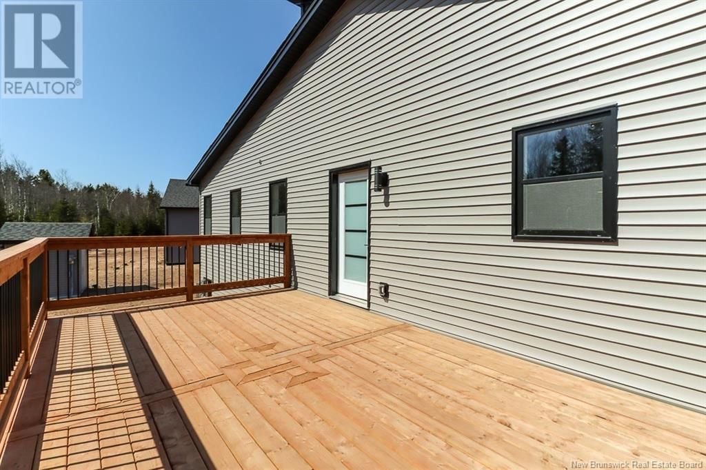 15 BELLBOTTOM WAY Image 4