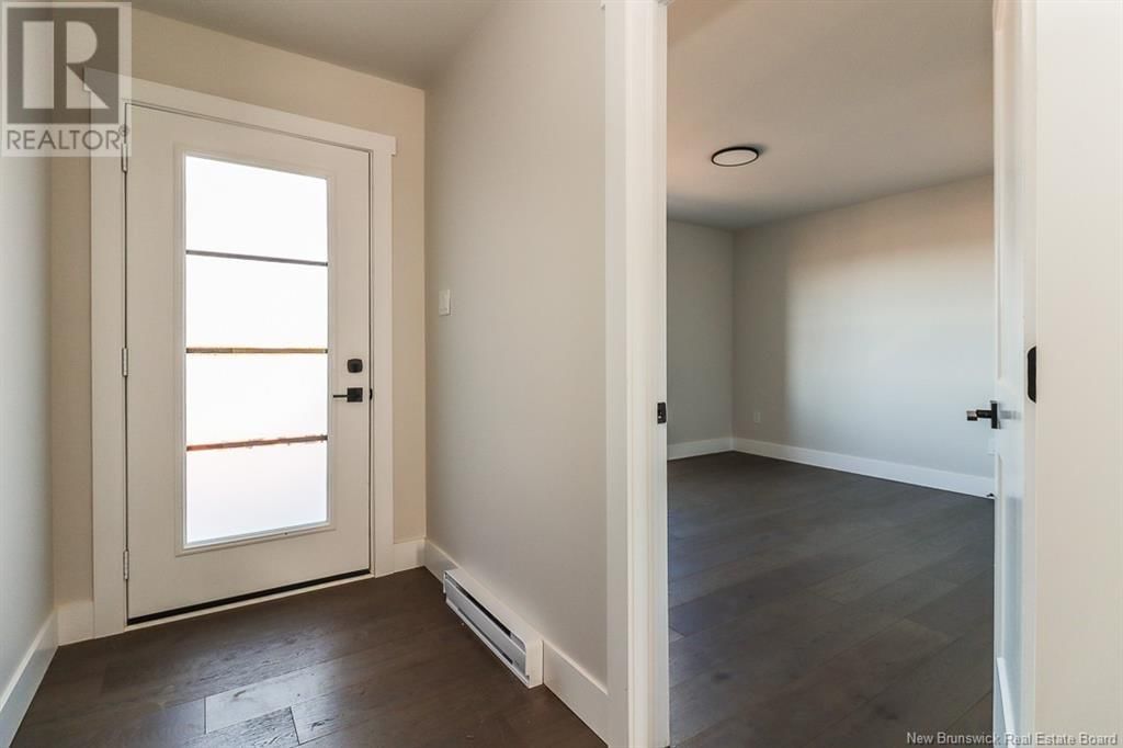 15 BELLBOTTOM WAY Image 6