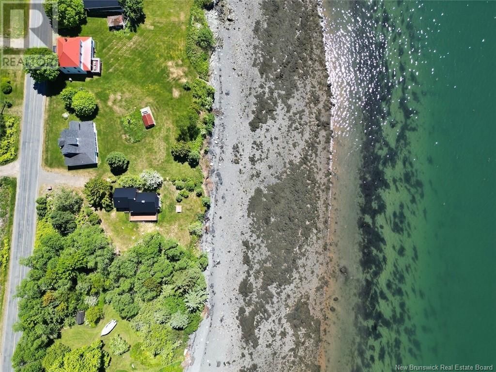 261 NORTH ROAD Image 23