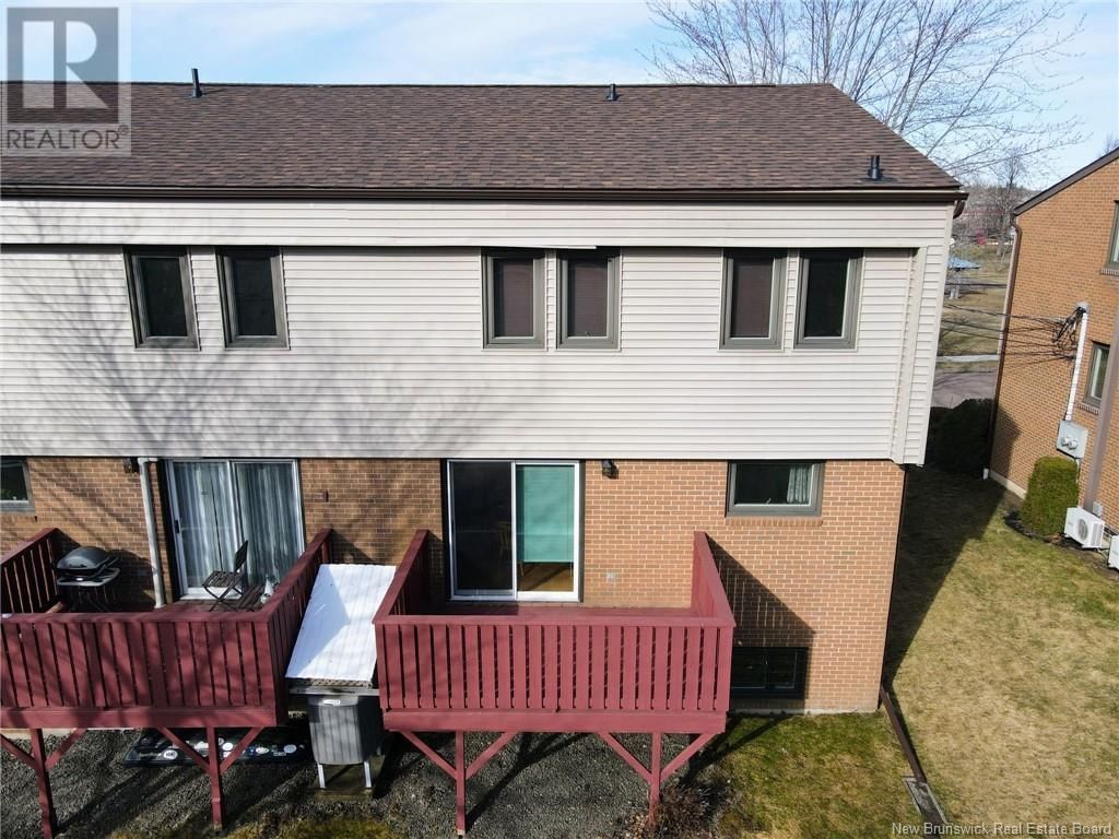 43 PARLEE DRIVE Image 30