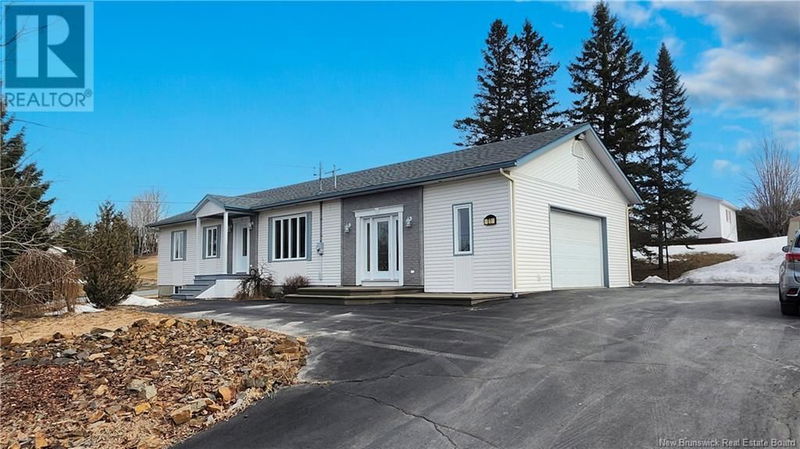 1 Des Sapins Street, Saint-Jacques, New Brunswick