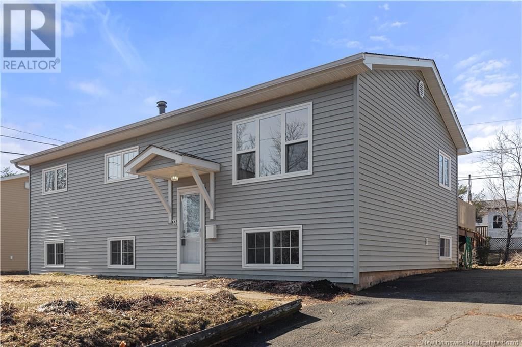 33 MEGHAN STREET Image 1
