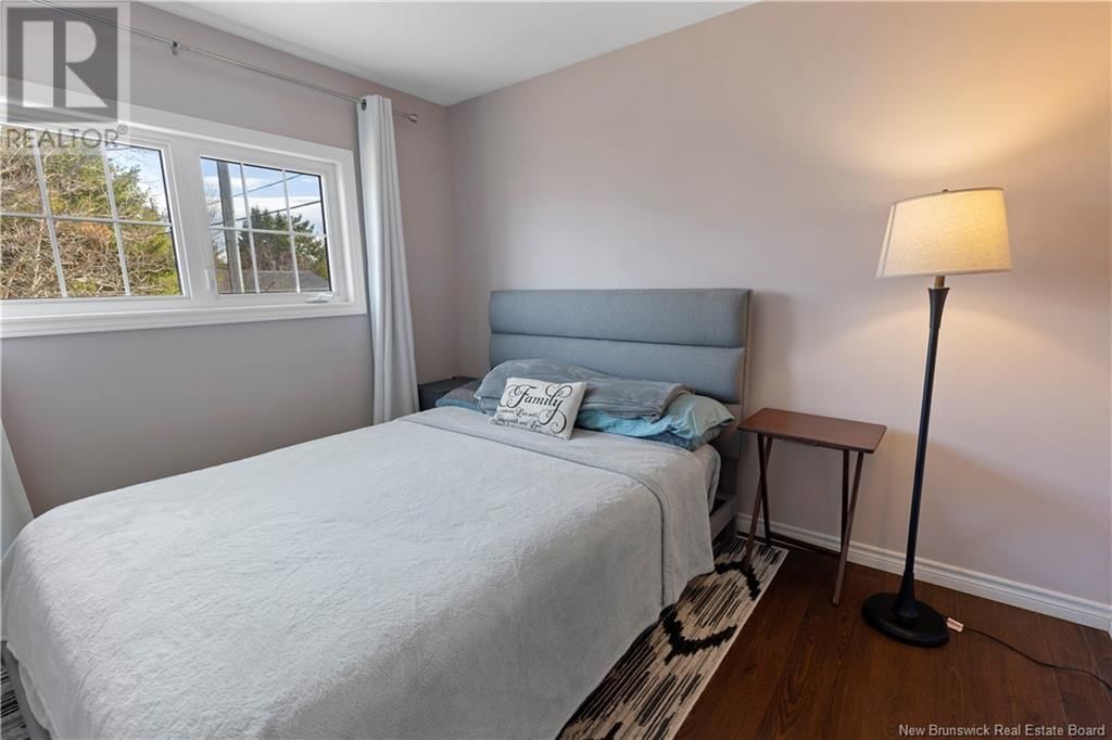 33 MEGHAN STREET Image 10