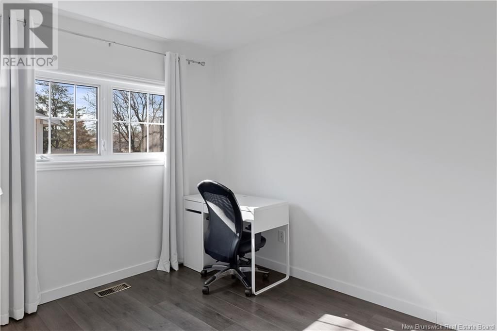 33 MEGHAN STREET Image 14