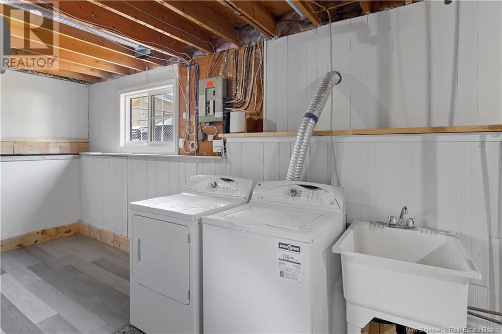 33 MEGHAN STREET Image 17