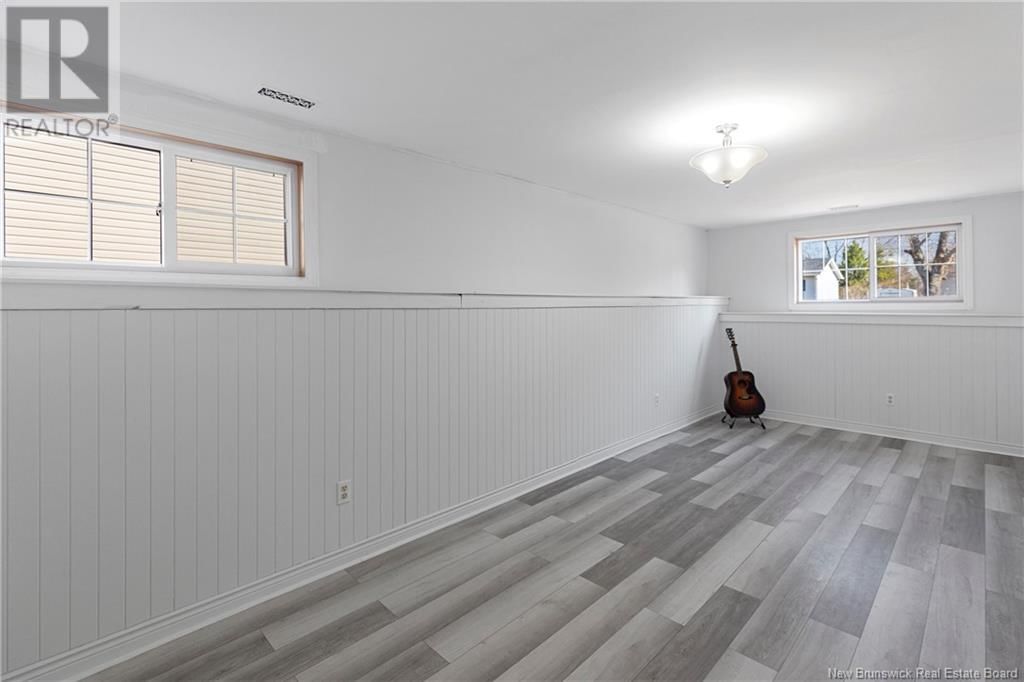 33 MEGHAN STREET Image 21
