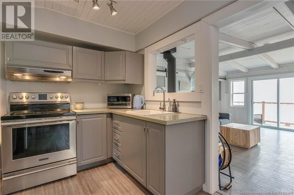 162 HILLSIDE ROAD Image 11
