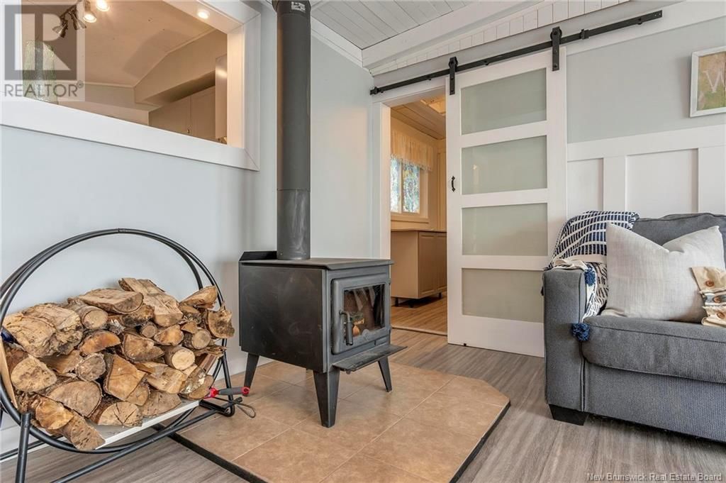 162 HILLSIDE ROAD Image 26