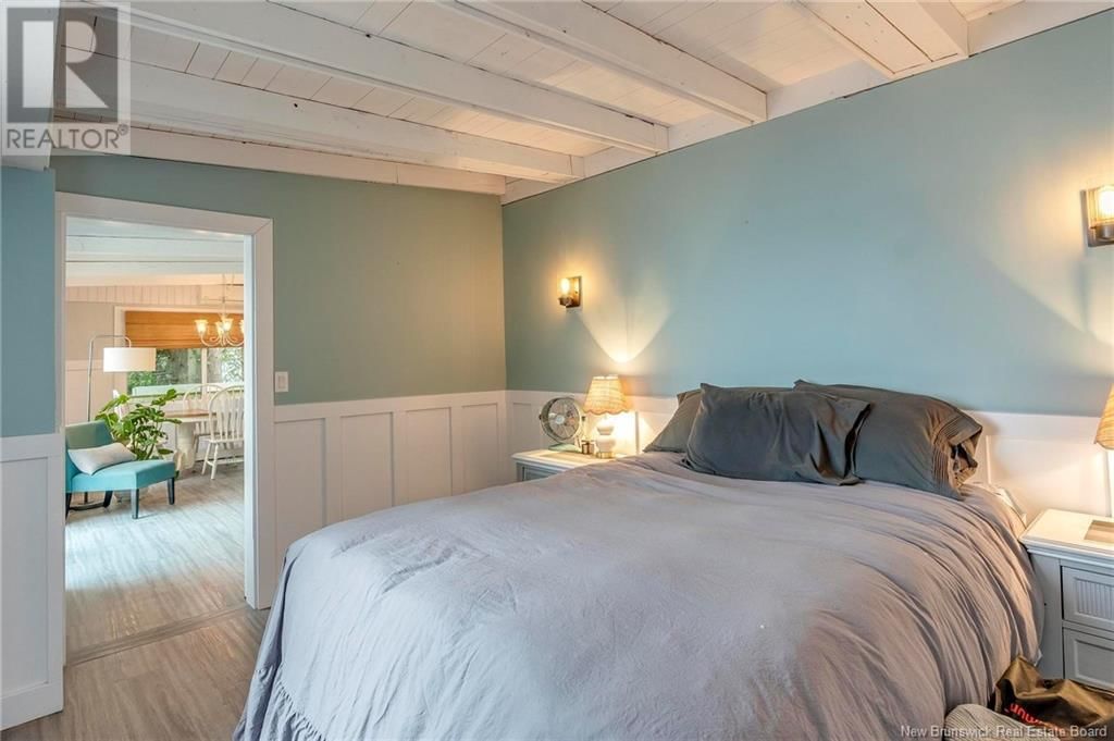 162 HILLSIDE ROAD Image 30