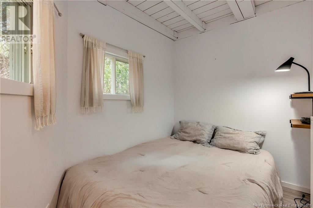 162 HILLSIDE ROAD Image 34