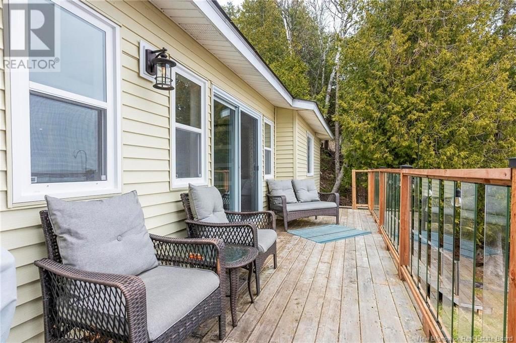 162 HILLSIDE ROAD Image 35