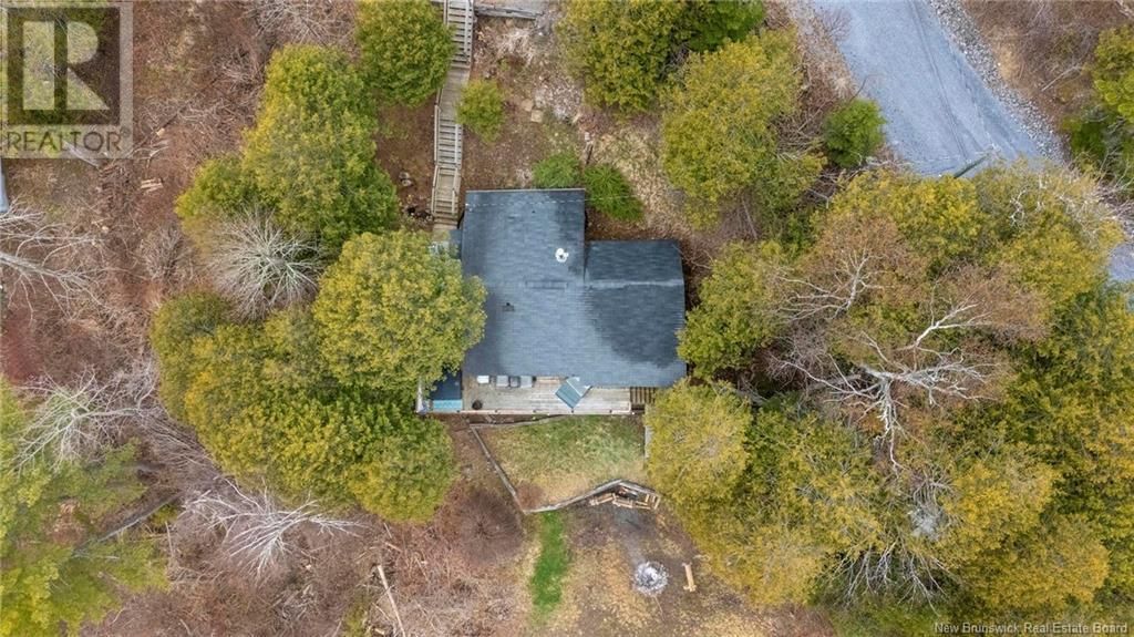 162 HILLSIDE ROAD Image 43