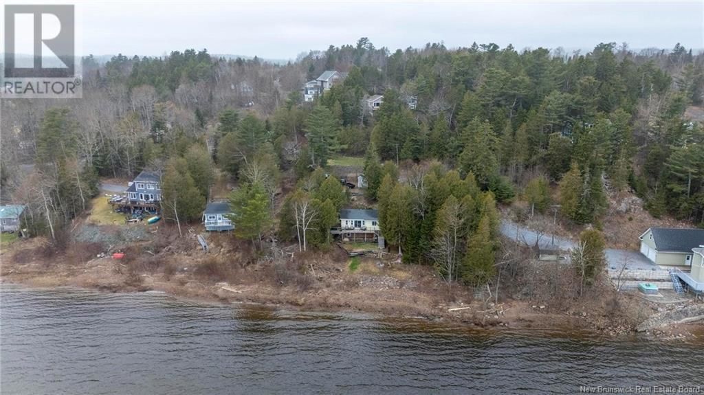 162 HILLSIDE ROAD Image 44