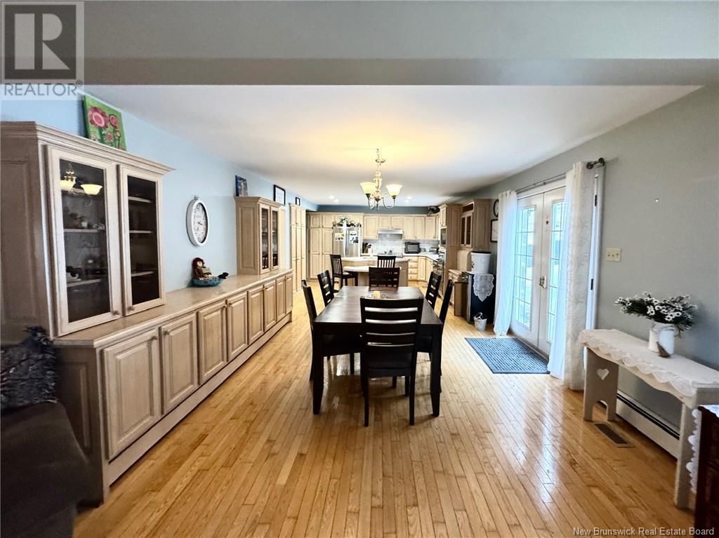 37 MACBEATH COURT Image 2