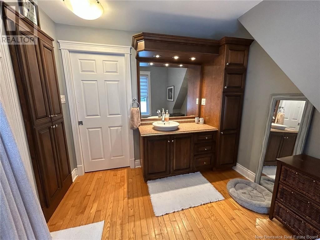 37 MACBEATH COURT Image 21