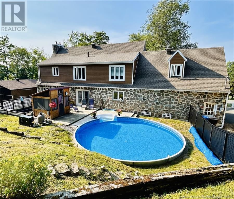 37 MACBEATH COURT Image 32