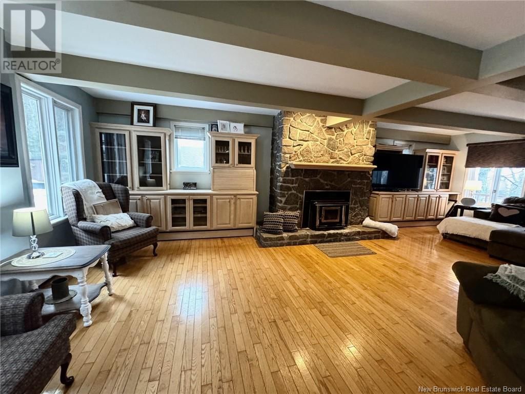37 MACBEATH COURT Image 7