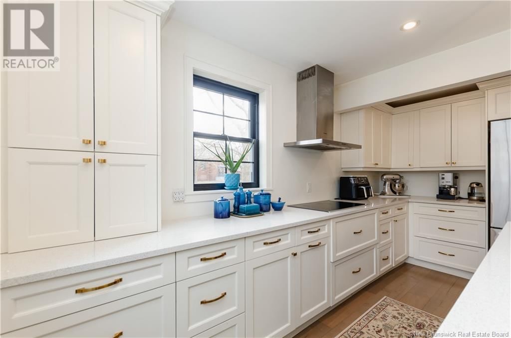 230 MCCLELAN AVENUE Image 14
