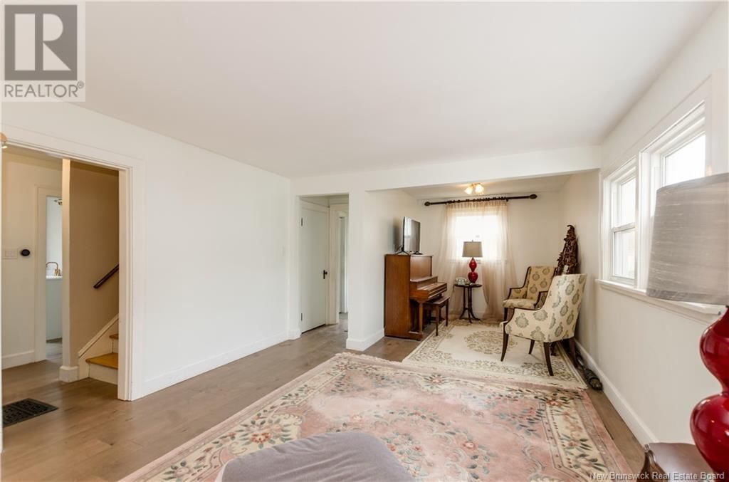 230 MCCLELAN AVENUE Image 18