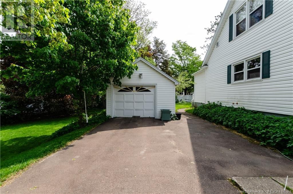 230 MCCLELAN AVENUE Image 3
