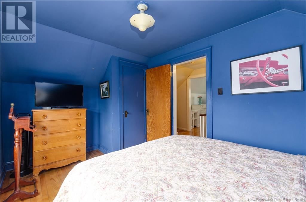 230 MCCLELAN AVENUE Image 32