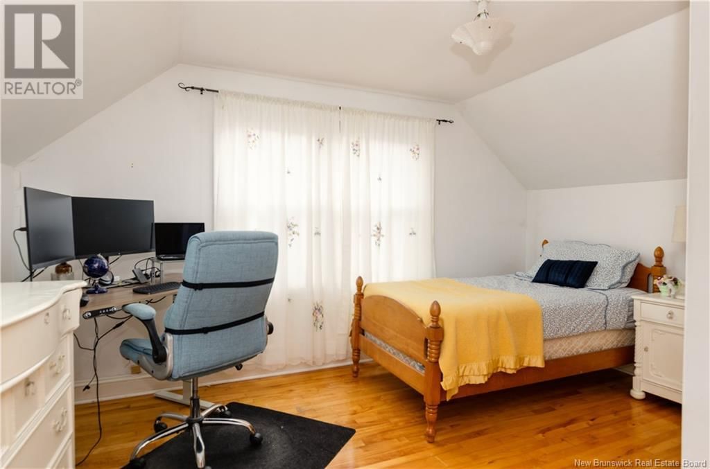 230 MCCLELAN AVENUE Image 34