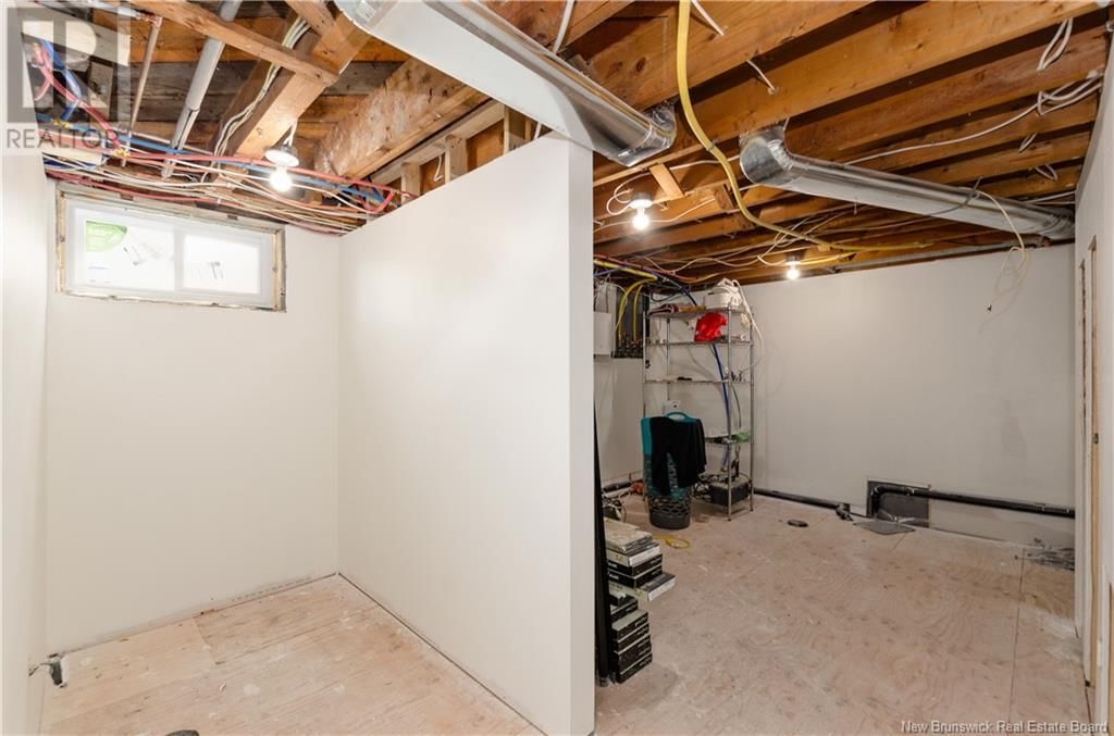 230 MCCLELAN AVENUE Image 39