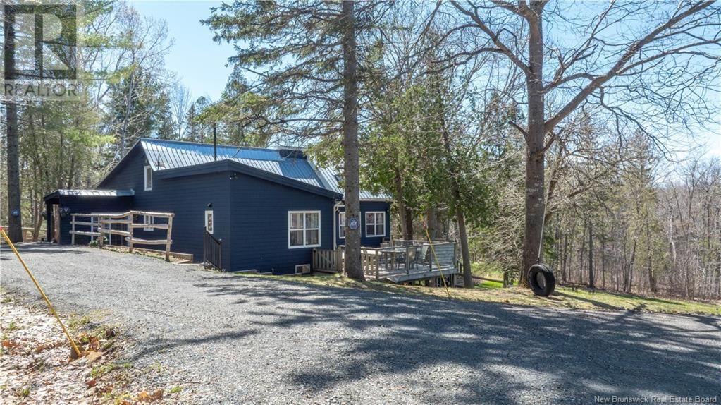 1588 SCENIC NARROWS BOULEVARD Image 32
