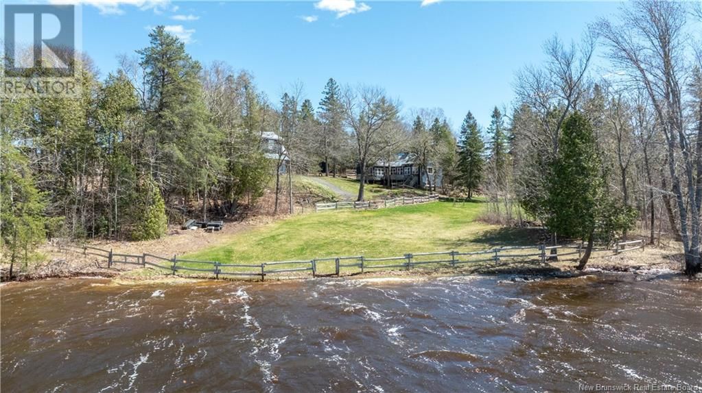 1588 SCENIC NARROWS BOULEVARD Image 42