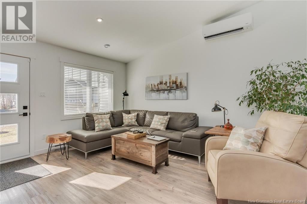 14 ORIN DRIVE Image 7