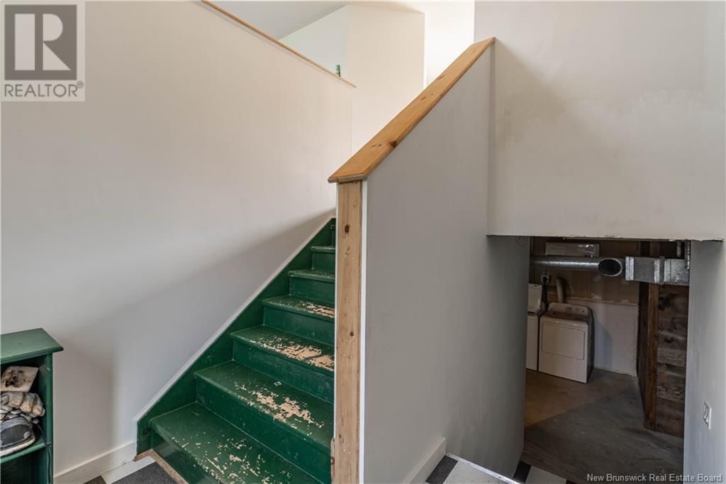 272 CREEK ROAD Image 21