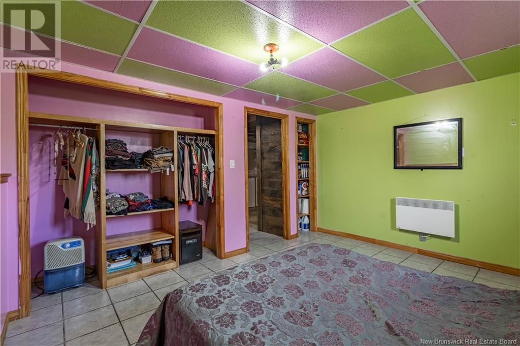 272 CREEK ROAD Image 24