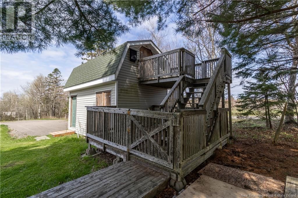 272 CREEK ROAD Image 32
