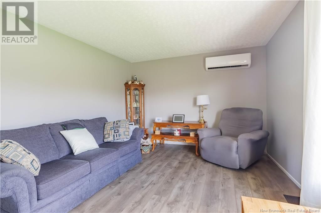 185 MCLEOD HILL ROAD Image 13