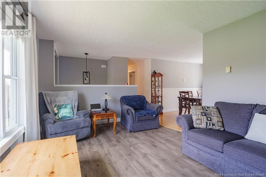 185 MCLEOD HILL ROAD Image 14