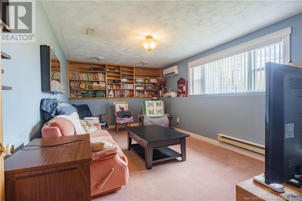 185 MCLEOD HILL ROAD Image 24