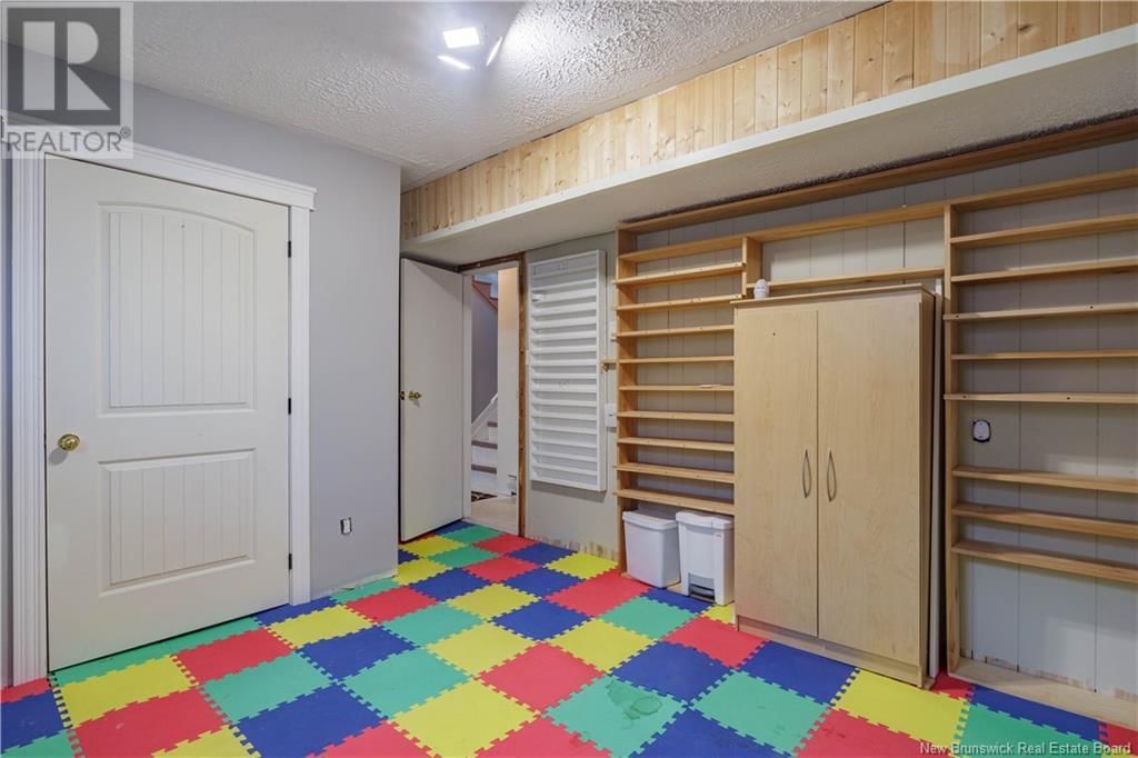 185 MCLEOD HILL ROAD Image 30