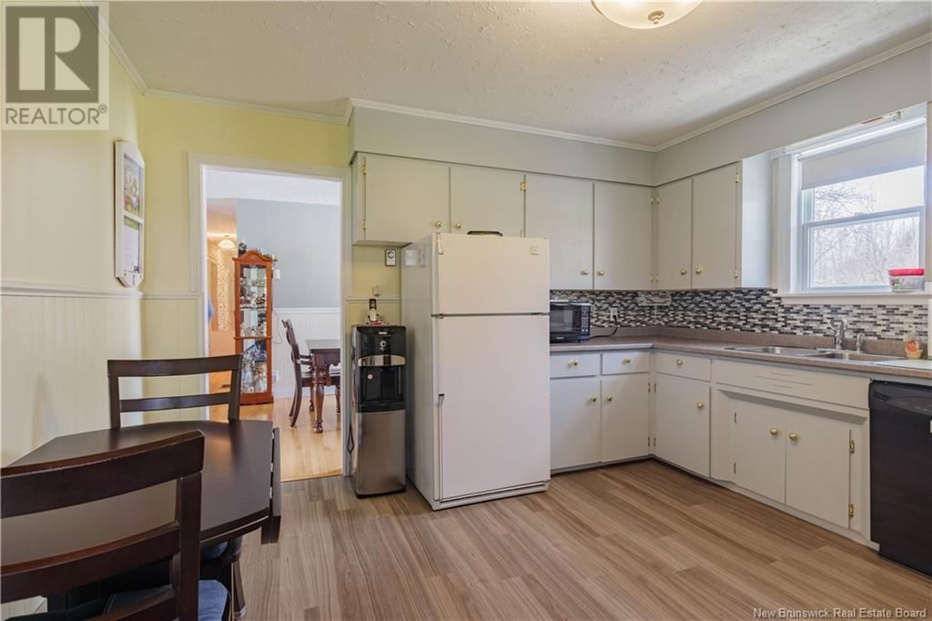 185 MCLEOD HILL ROAD Image 6