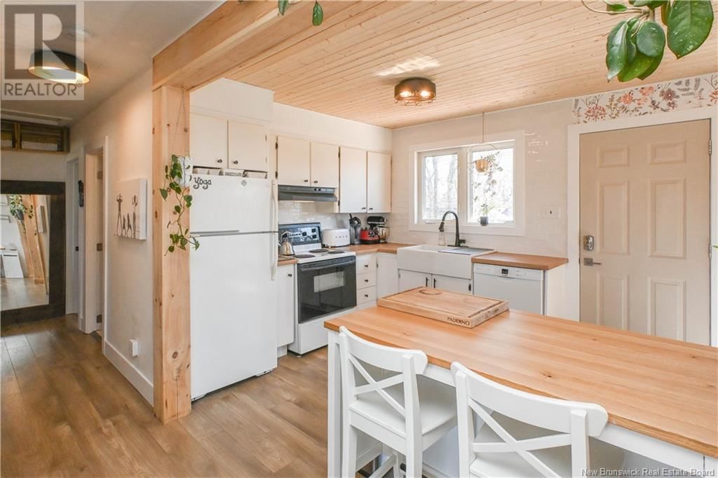 3180 ALCIDE STREET Image 22