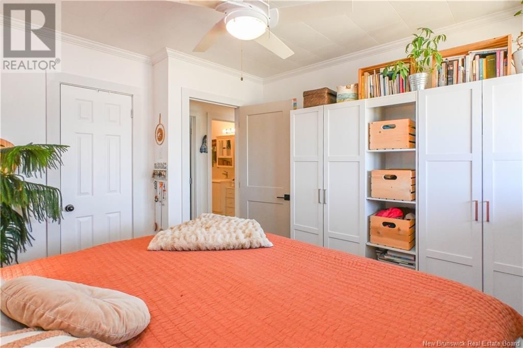 3180 ALCIDE STREET Image 29