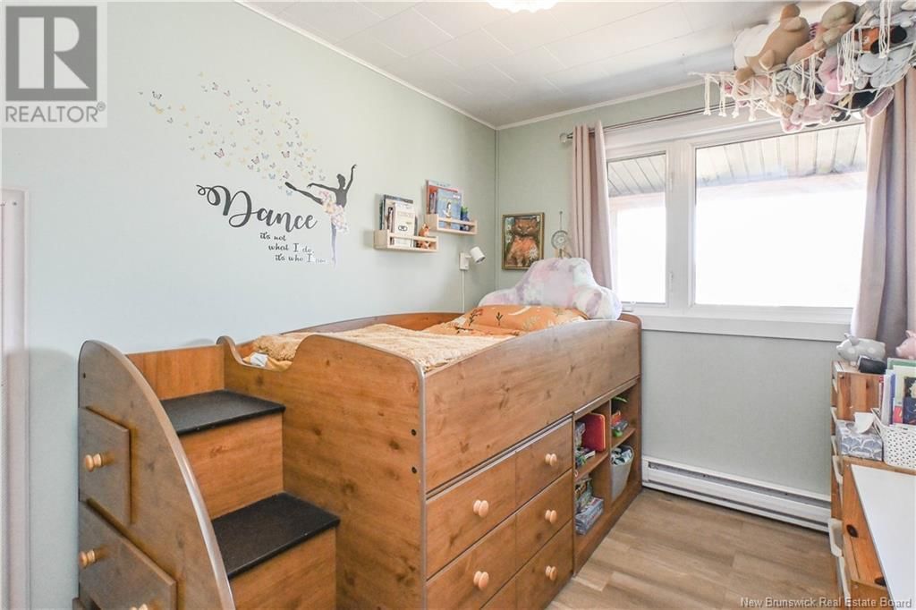 3180 ALCIDE STREET Image 32