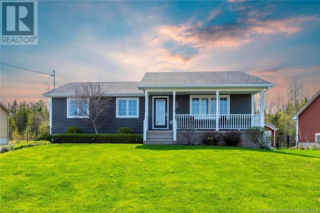 66 SQUIRE AVENUE Image 2