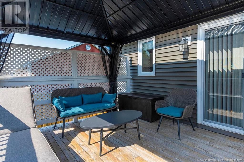 66 SQUIRE AVENUE Image 46