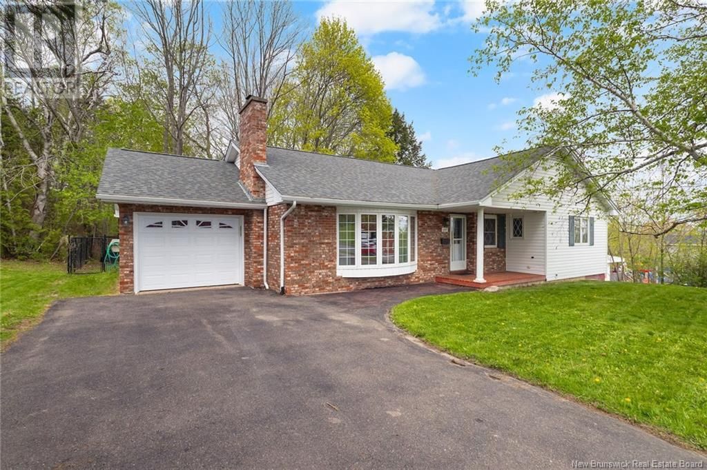727 WINDSOR STREET Image 1
