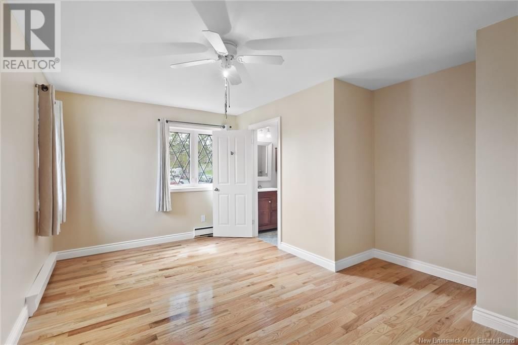 727 WINDSOR STREET Image 22