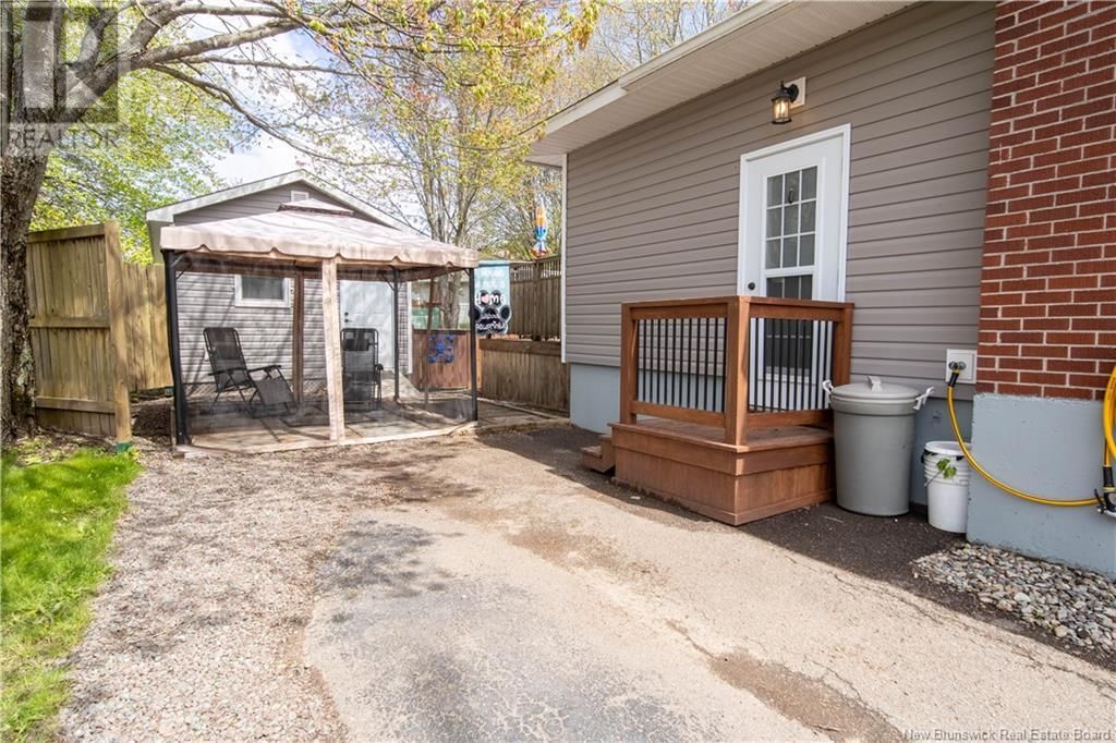 63 KILLARNEY ROAD Image 35