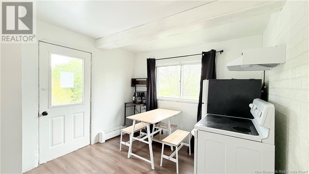 1740 BRIDEAU AVENUE Image 11