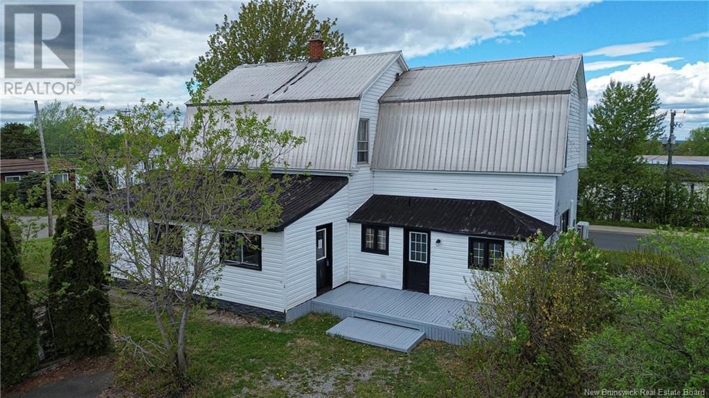 1740 BRIDEAU AVENUE Image 2